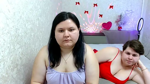 BeckyAndHellen online show from February 11, 2025, 1:20 pm