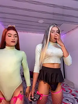 big girl21cm online show from November 21, 2025, 2:05 pm