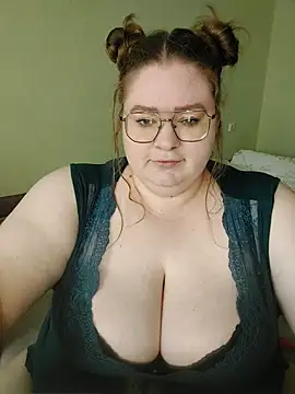 Snapshot of Chloe_WS chatting on September 19, 2025, 4:58 am Chloe WS online show from September 19, 2025, 4:58 am