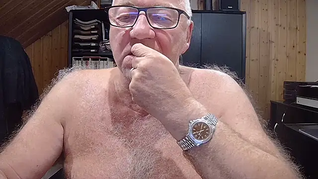 biggandybig online show from October 23, 2025, 9:24 pm