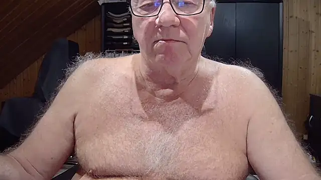 biggandybig online show from November 26, 2025, 10:44 pm