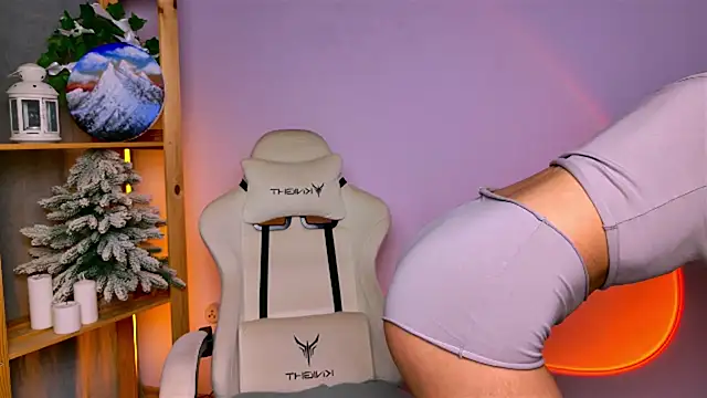 Celine Dionn online show from December 20, 2025, 4:52 am