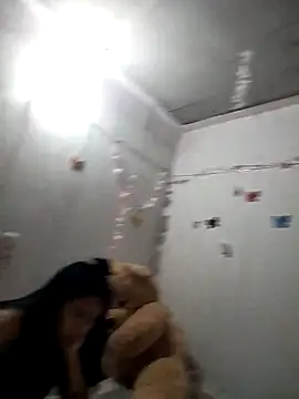 Yaumiko online show from February 16, 2026, 8:27 pm