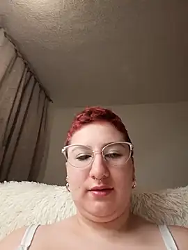 Ximenna Cruz online show from March 16, 2025, 12:01 am