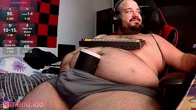 menditeta1 online show from March 12, 2025, 2:30 am