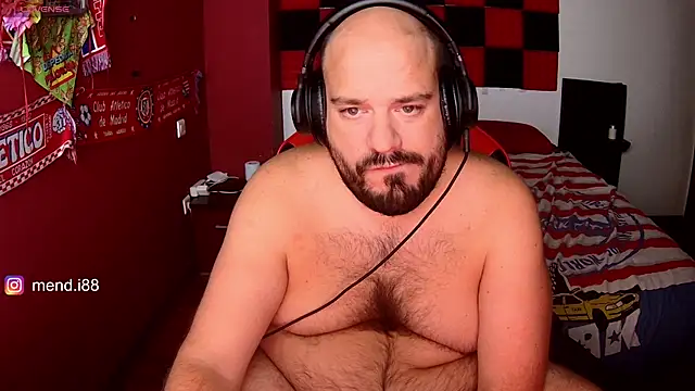 menditeta1 online show from September 17, 2025, 9:38 pm