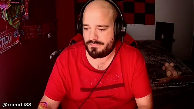 menditeta1 online show from November 2, 2025, 10:01 pm