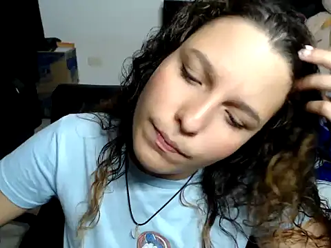 alexia 87 online show from January 4, 2025, 2:25 am