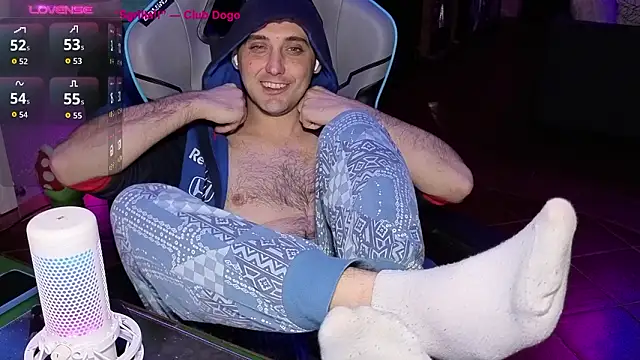 Gil gamesh90 online show from March 9, 2026, 9:52 pm