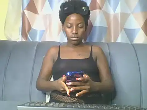 HoLy-ViRgiN online show from February 28, 2025, 12:32 am