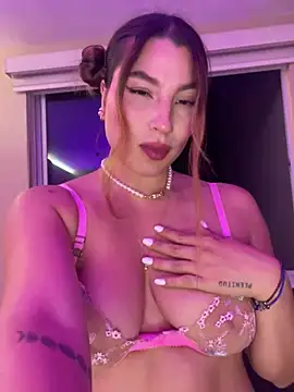 SaharaRush  online show from January 24, 2025, 2:28 am