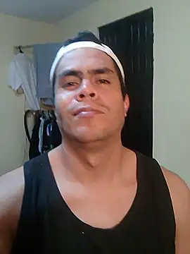 Snapshot of lozter345 chatting on February 11, 2026, 3:11 am lozter345 online show from February 11, 2026, 3:11 am