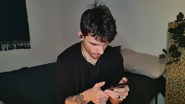 JackDesFeux online show from November 16, 2025, 1:17 pm