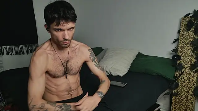 JackDesFeux online show from November 23, 2025, 2:22 am