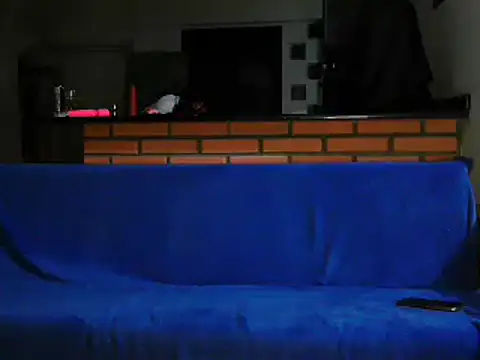 Snapshot of Brunna_Ella chatting on January 19, 2025, 2:25 am Brunna Ella online show from January 19, 2025, 2:25 am