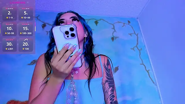 SaturnooStonee online show from March 19, 2026, 3:21 am