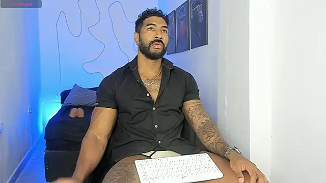 Xander Str0ng online show from October 15, 2025, 1:55 pm