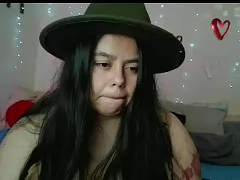 celestehot707rs online show from March 9, 2025, 8:42 pm