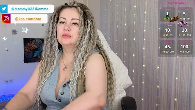 Snapshot of misskaassandraa chatting on December 31, 2024, 10:58 am misskaassandraa online show from December 31, 2024, 10:58 am