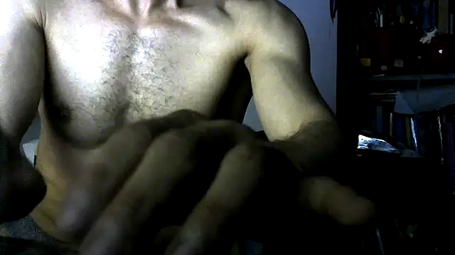 Snapshot of funguybr36 chatting on April 19, 2026, 11:40 pm funguybr36 online show from April 19, 2026, 11:40 pm