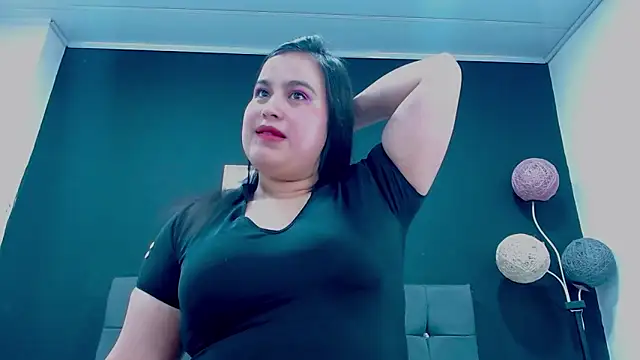 mia xx1 online show from October 16, 2025, 1:17 am