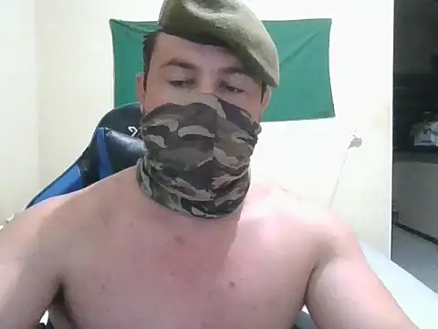 soldadinho001 online show from February 25, 2026, 1:37 am