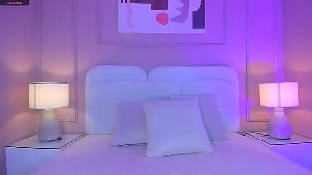 aria greco online show from November 26, 2025, 4:13 am