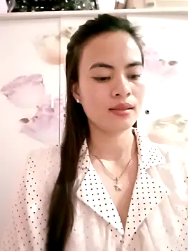 NgocQuyen2K online show from March 23, 2025, 8:04 am