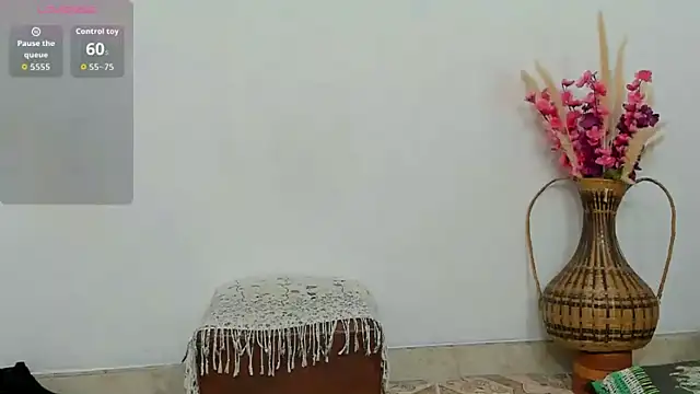 Latin Mature975 online show from September 24, 2025, 8:06 am