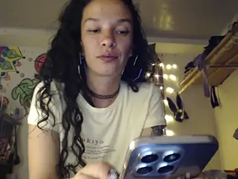 Snapshot of rebekka_simpson chatting on December 26, 2024, 2:33 am rebekka simpson online show from December 26, 2024, 2:33 am