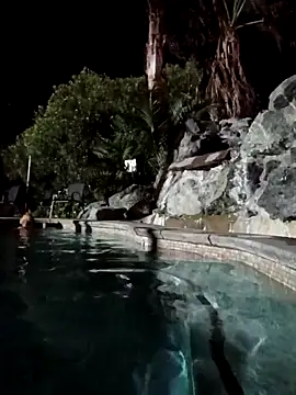 allissonw13 online show from March 14, 2026, 7:47 am