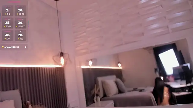 SOPHICARTERS online show from September 26, 2025, 11:36 am