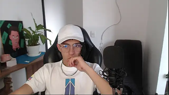 Snapshot of jay_dimarco2 chatting on February 22, 2026, 10:19 pm jay dimarco2 online show from February 22, 2026, 10:19 pm