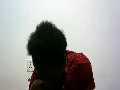 hottgirlval online show from January 7, 2025, 9:03 pm