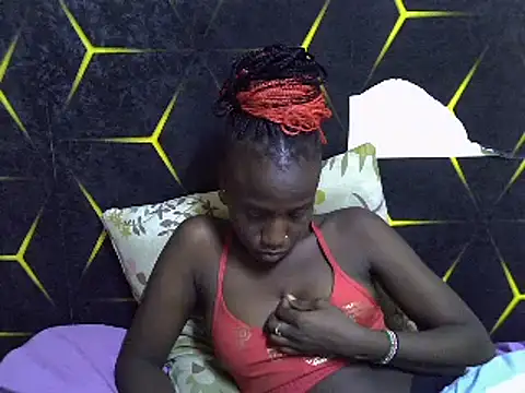 Snapshot of Spicey_diana chatting on February 26, 2025, 10:42 pm Spicey diana online show from February 26, 2025, 10:42 pm