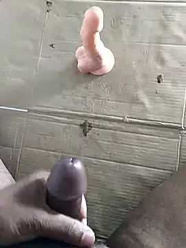 cenyon124 online show from January 13, 2026, 3:50 pm