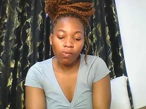  Becky002 online show from March 25, 2026, 10:43 am