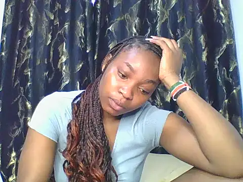  Becky002 online show from April 16, 2026, 9:43 am