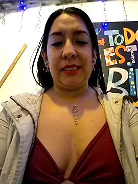 Bella keny online show from March 7, 2025, 11:38 pm