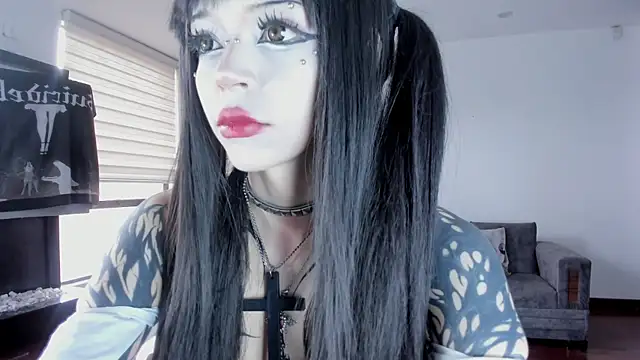 SophieHill gh online show from May 12, 2026, 6:16 pm