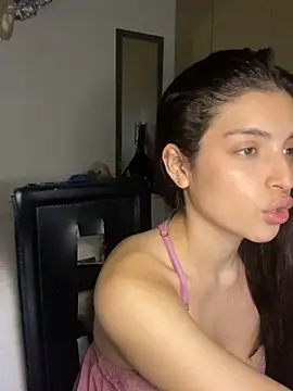 dakota le online show from December 13, 2024, 11:39 pm