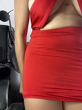 dakota le online show from April 15, 2026, 7:58 pm