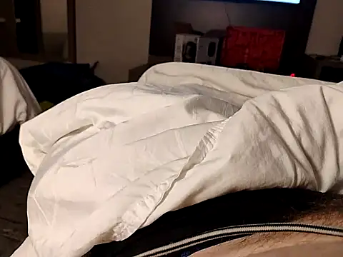 eatmywhiteass online show from March 19, 2025, 5:52 am