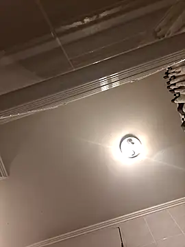 Sora eroneko online show from December 1, 2025, 7:30 pm