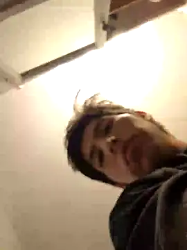 Snapshot of Jonathan100pre chatting on November 22, 2025, 3:11 pm Jonathan100pre online show from November 22, 2025, 3:11 pm