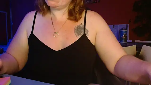 cruellaculdenfer67 online show from October 17, 2025, 7:49 pm