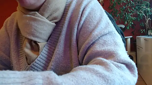 cruellaculdenfer67 online show from February 10, 2026, 2:21 pm