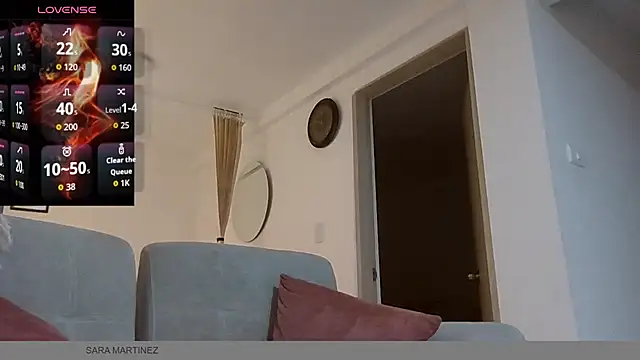 saramartinez1000 online show from November 13, 2025, 3:11 pm