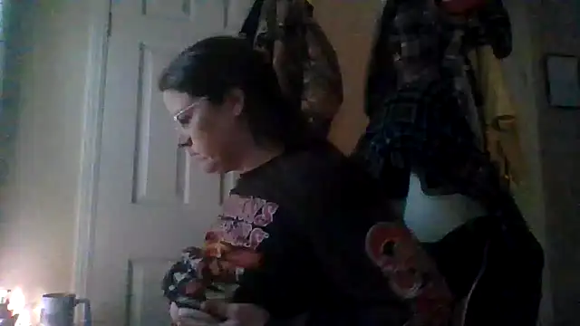 velvetta  online show from December 25, 2024, 9:33 pm