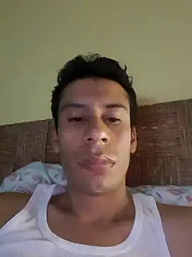 josehot151515 online show from February 3, 2025, 6:34 am